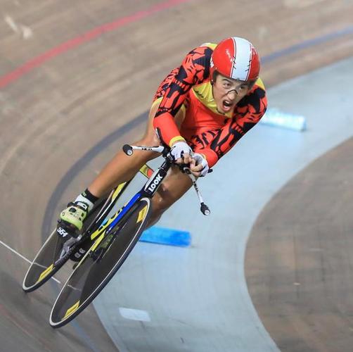 郑钦文新目标！夺大满贯最快法网实现，自评六输萨巴伦卡缘于心魔.