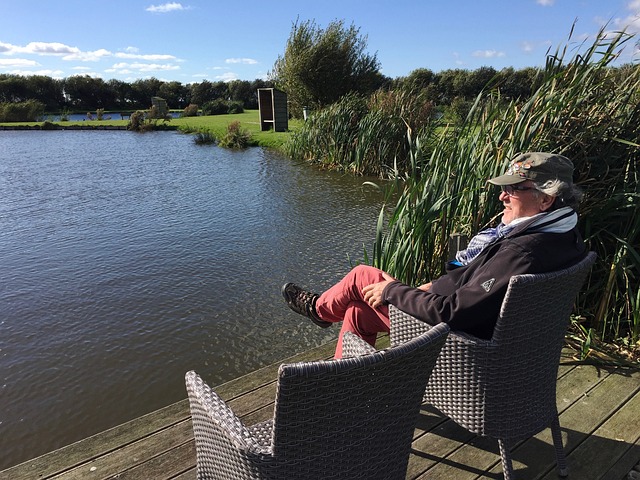 无疑更是牵 无疑更是牵